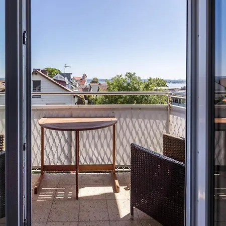 Apartment Haus Unterseeblick - Sonnenaufgang Gaienhofen (Baden-Wurttemberg)