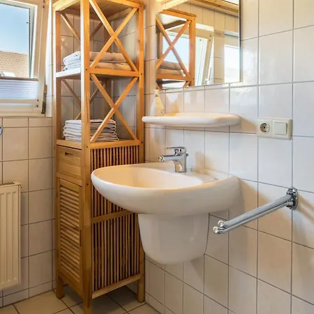 Haus Unterseeblick - Sonnenaufgang Gaienhofen (Baden-Wurttemberg)