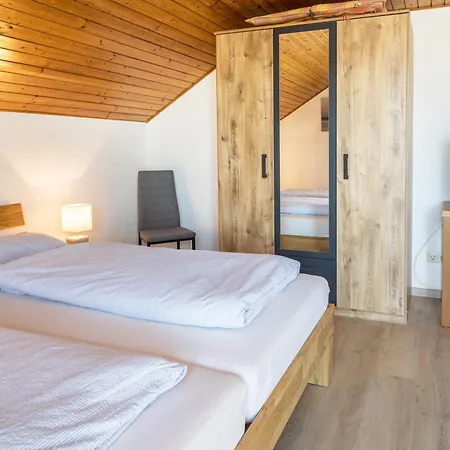 Haus Unterseeblick - Sonnenaufgang * Gaienhofen (Baden-Wurttemberg)